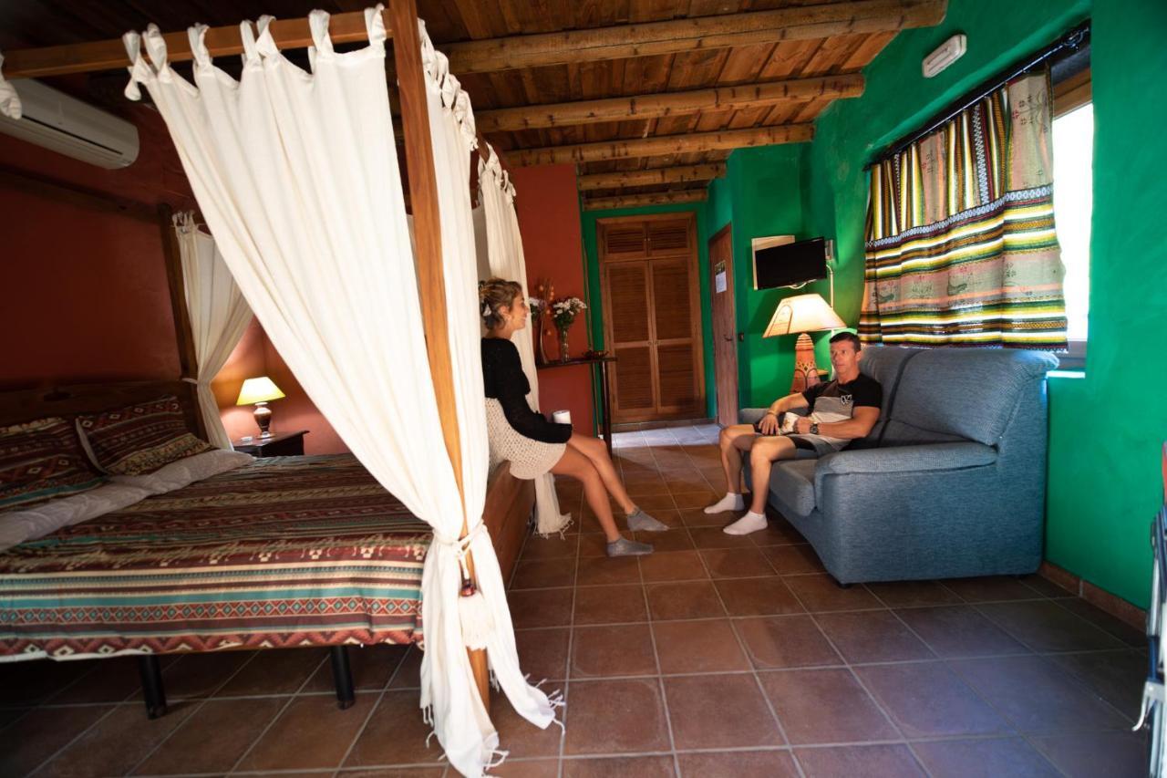 Tikal Boungalows Hotel Malcocinado  Bagian luar foto