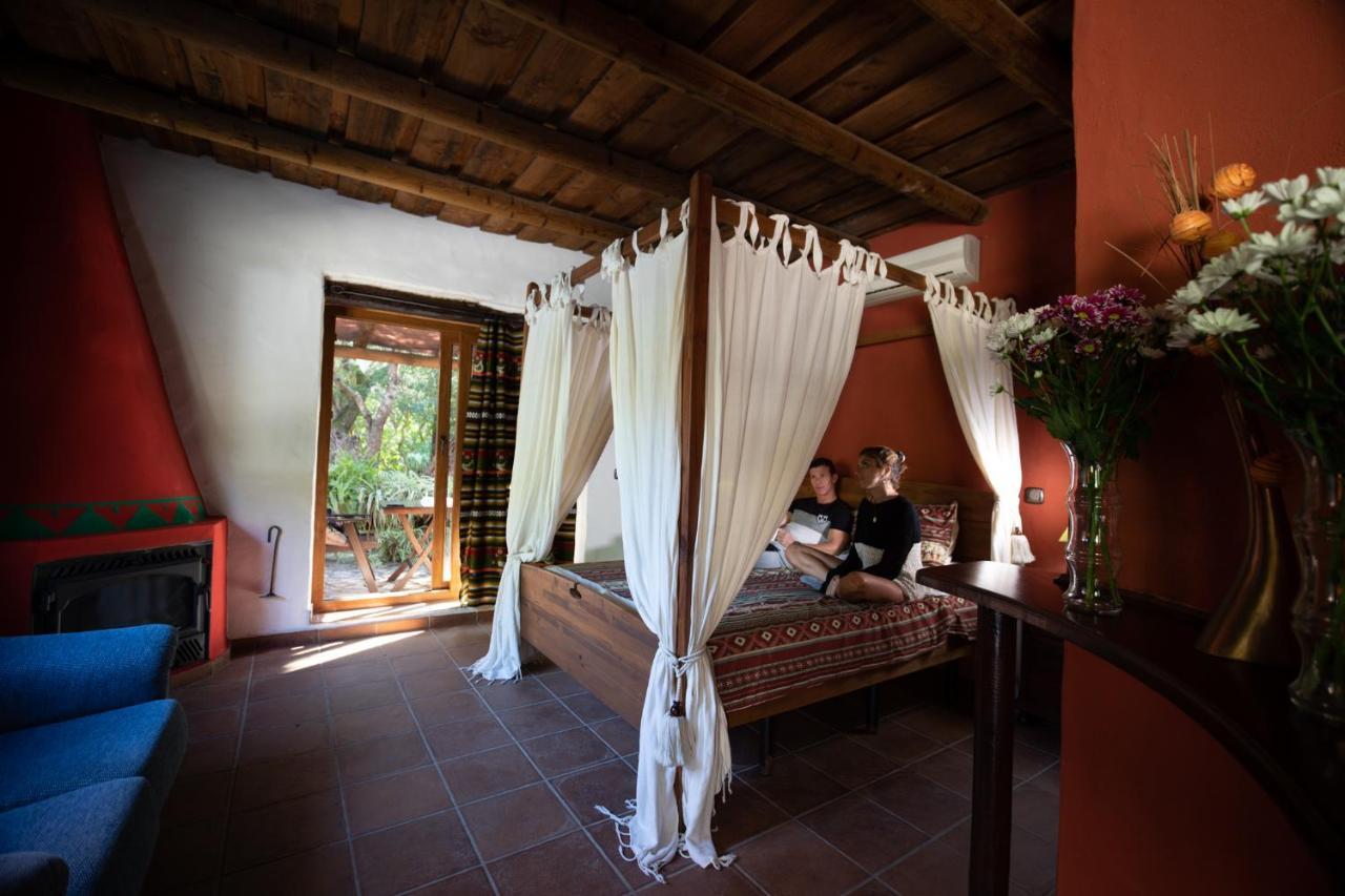 Tikal Boungalows Hotel Malcocinado  Bagian luar foto